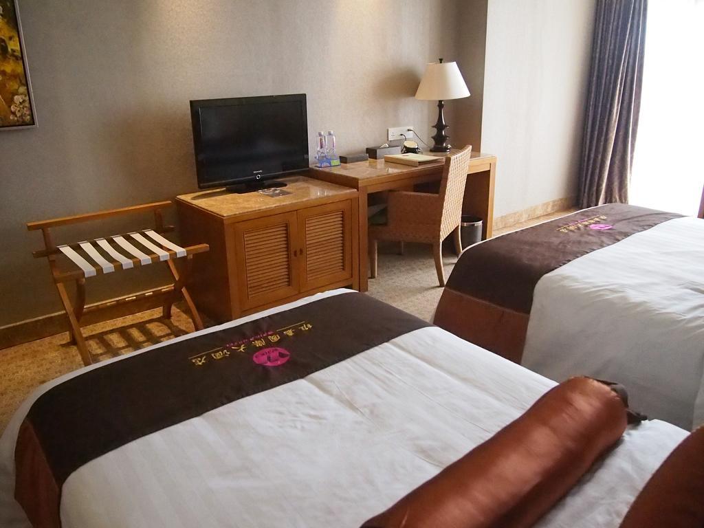 Wenchang Waika Hotel Room photo