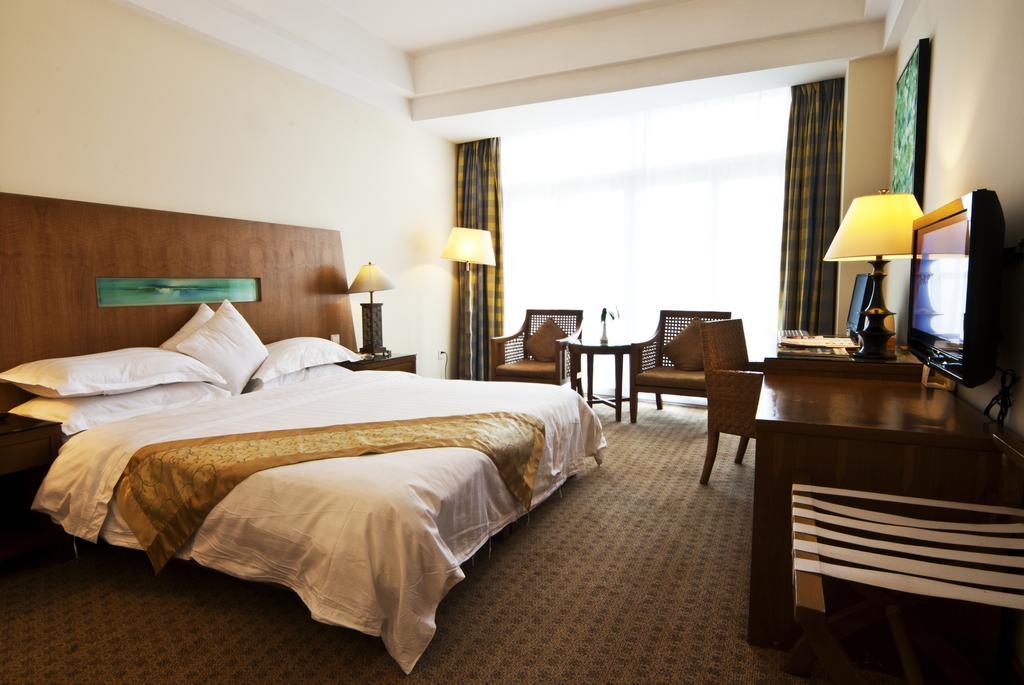 Wenchang Waika Hotel Room photo